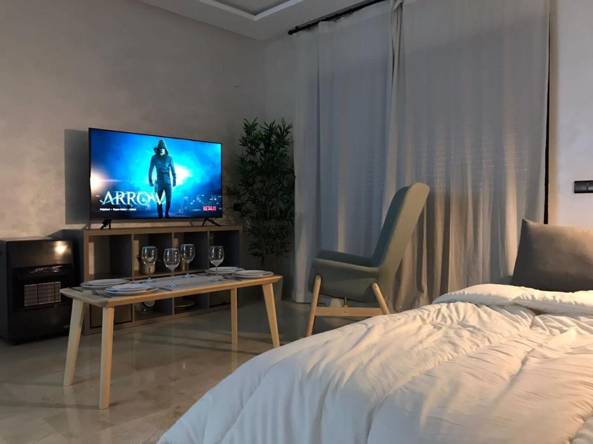 מרקש Superbe Appartement Uniquement Pour Les Familles מראה חיצוני תמונה