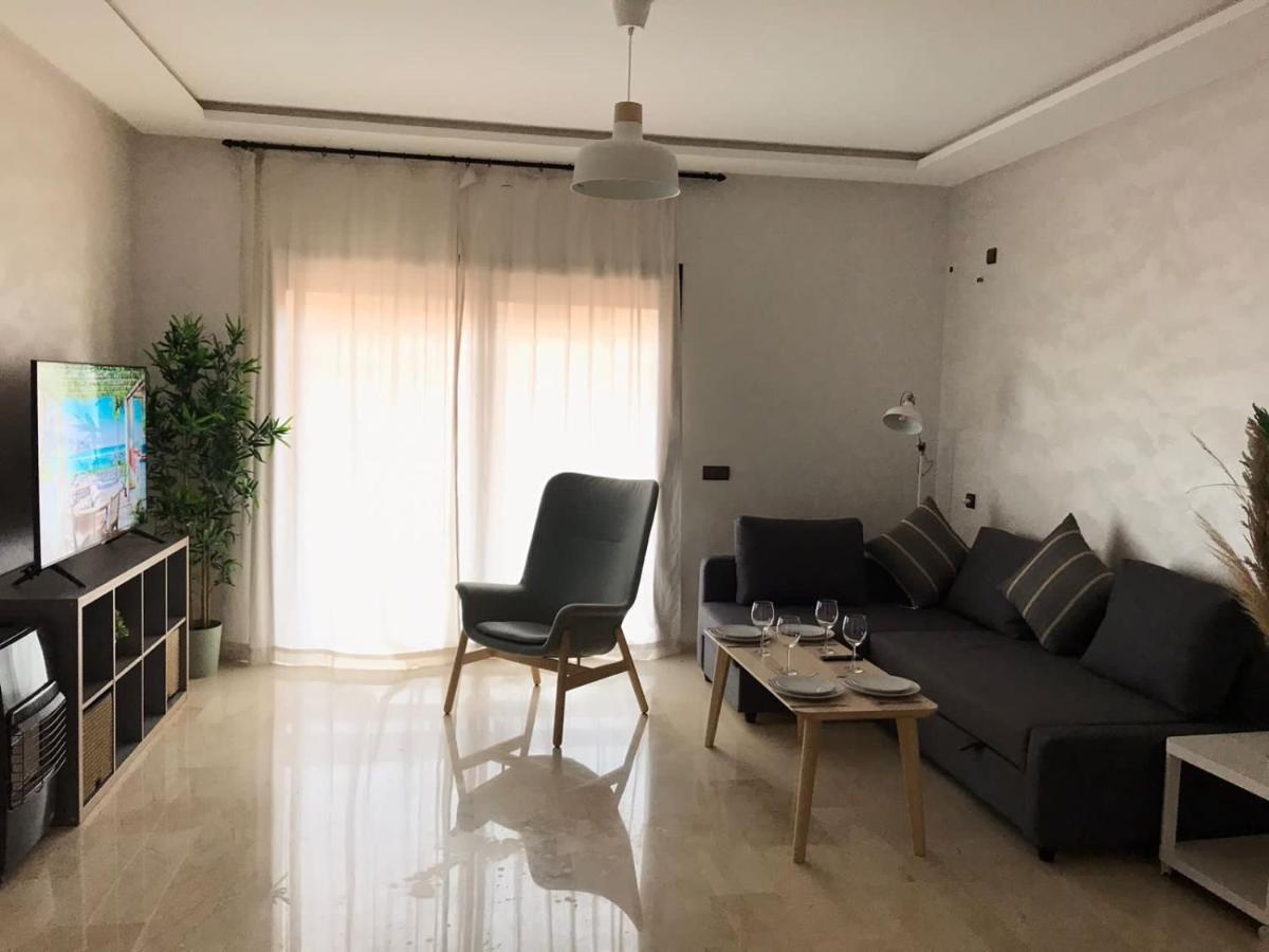 מרקש Superbe Appartement Uniquement Pour Les Familles מראה חיצוני תמונה